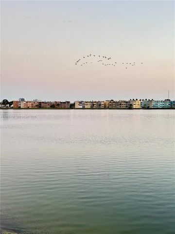 1530 NE 191st St 145, Miami, FL 33179