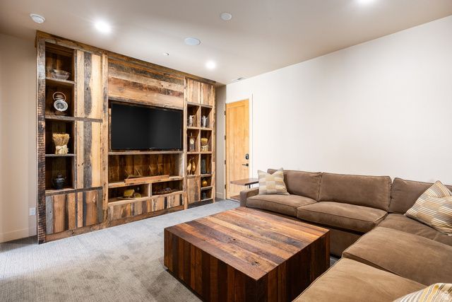 7417 N VICTORY RANCH DR, Heber City, UT 84032