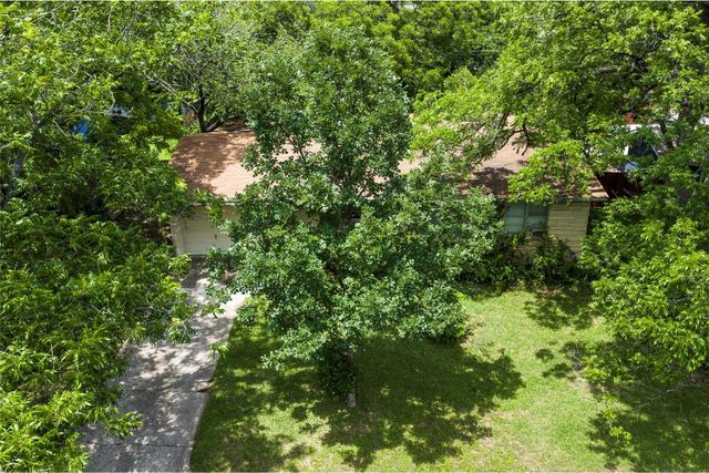 1102 Southwood RD, Austin, TX 78704