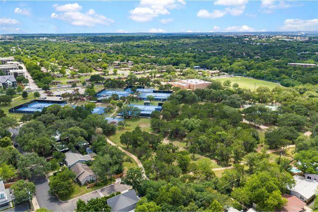 1102 Southwood RD, Austin, TX 78704