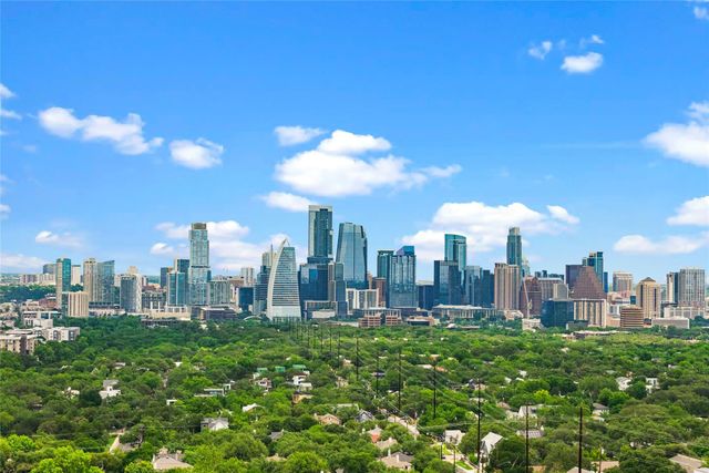 1102 Southwood RD, Austin, TX 78704