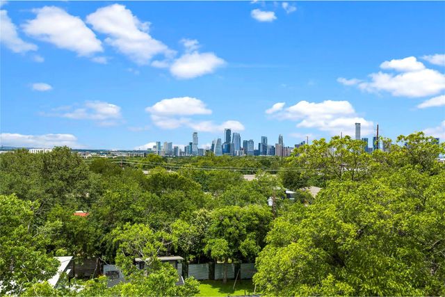 1102 Southwood RD, Austin, TX 78704