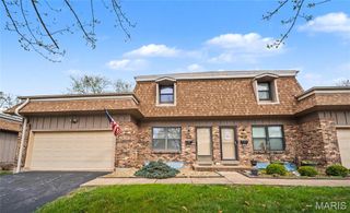11863 Charlemagne Drive, Maryland Heights, MO 63043