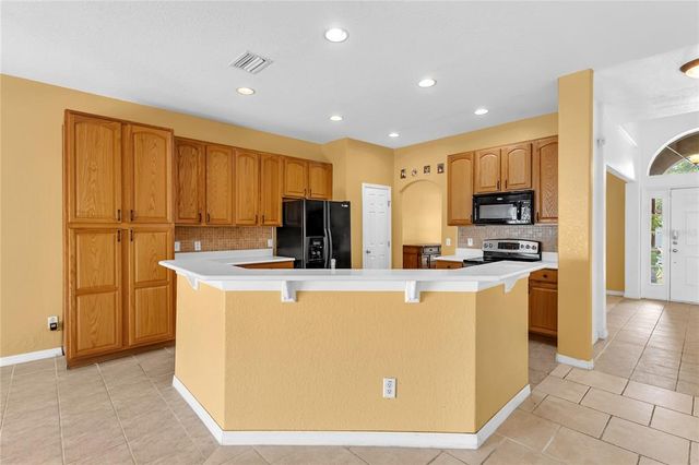 255 TOWERVIEW DRIVE W, Haines City, FL 33844