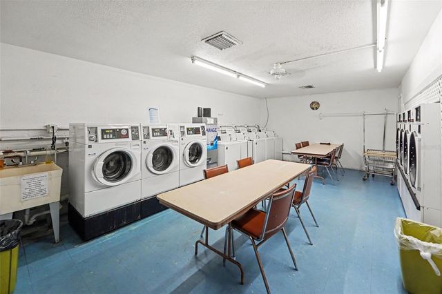 5530 80TH STREET N C101, St Petersburg, FL 33709