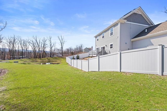 24 Knoll Crest Court, Cornwall, NY 12518