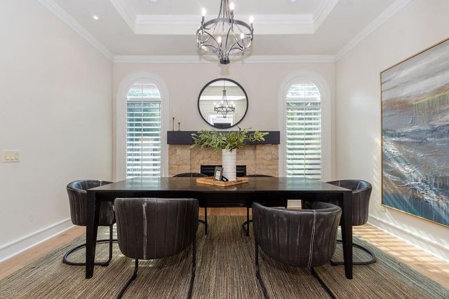 1024 Waverly Street, Houston, TX 77008