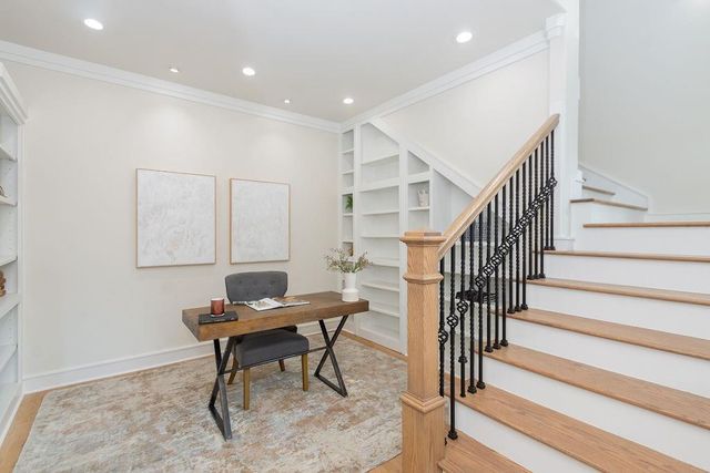 1024 Waverly Street, Houston, TX 77008