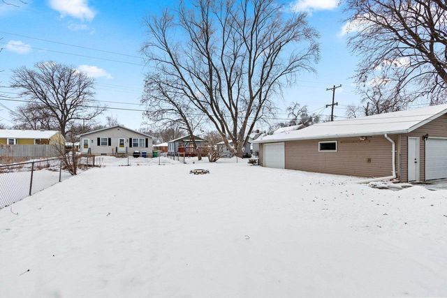 1810 S NORWOOD AVENUE, Green Bay, WI 54304