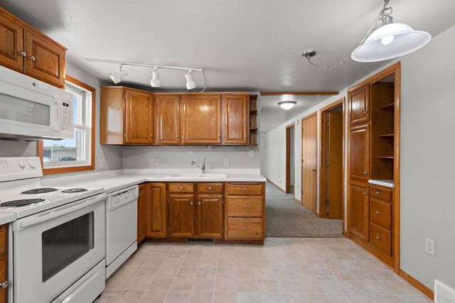 1810 S NORWOOD AVENUE, Green Bay, WI 54304