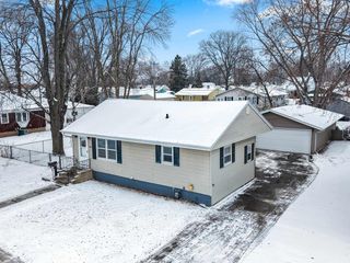 1810 S NORWOOD AVENUE, Green Bay, WI 54304