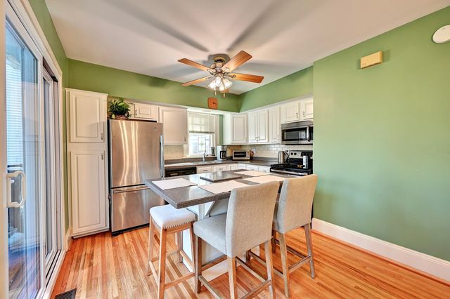 52 Mayfield Avenue, Fort Thomas, KY 41075