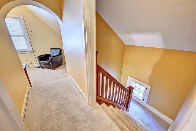 52 Mayfield Avenue, Fort Thomas, KY 41075