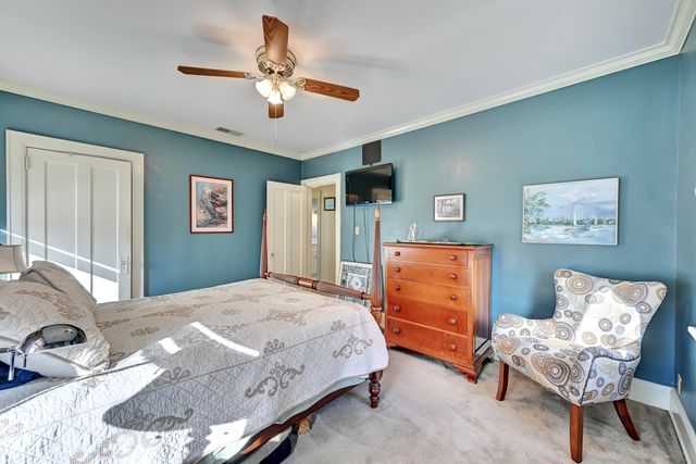 52 Mayfield Avenue, Fort Thomas, KY 41075