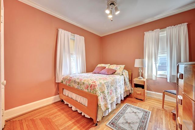 52 Mayfield Avenue, Fort Thomas, KY 41075