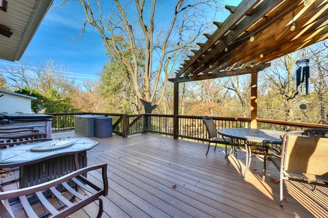 52 Mayfield Avenue, Fort Thomas, KY 41075