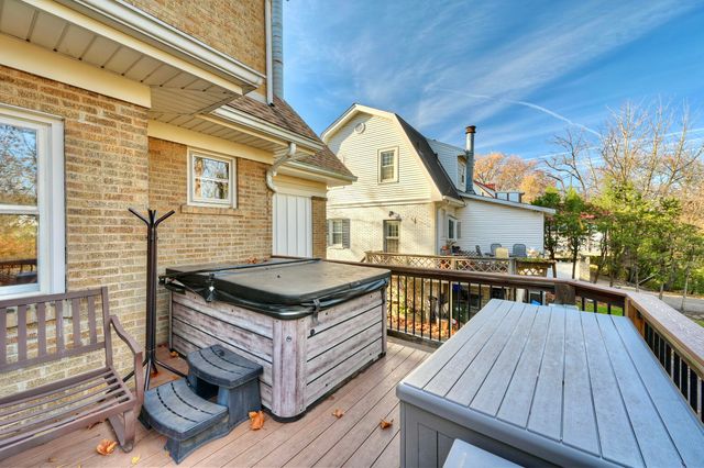 52 Mayfield Avenue, Fort Thomas, KY 41075