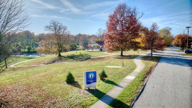 52 Mayfield Avenue, Fort Thomas, KY 41075