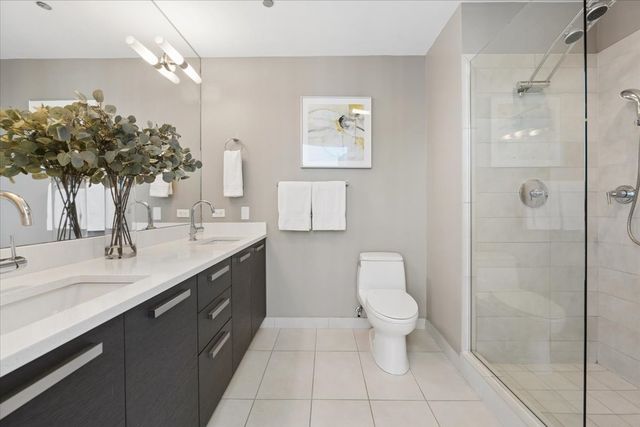 110 W Superior Street 1602, Chicago, IL 60654