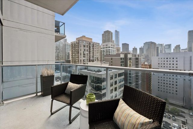 110 W Superior Street 1602, Chicago, IL 60654