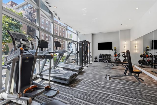 110 W Superior Street 1602, Chicago, IL 60654