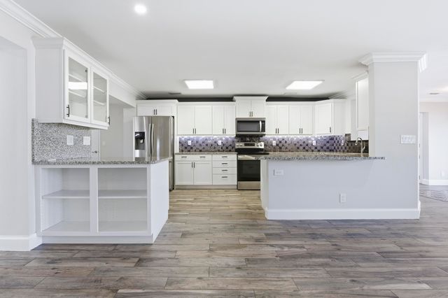 1814 Lake Osborne Drive, Lake Worth Beach, FL 33461