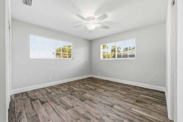 1814 Lake Osborne Drive, Lake Worth Beach, FL 33461