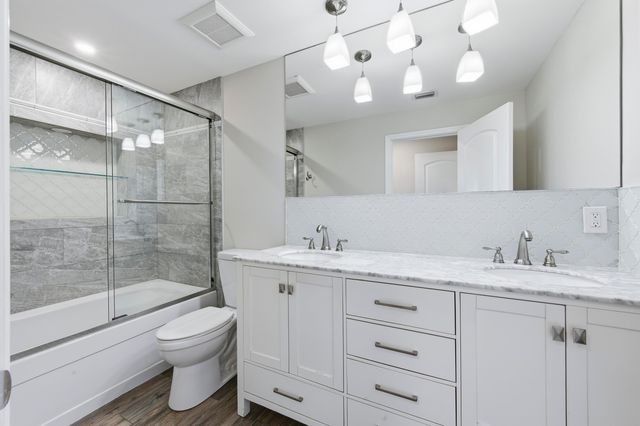 1814 Lake Osborne Drive, Lake Worth Beach, FL 33461