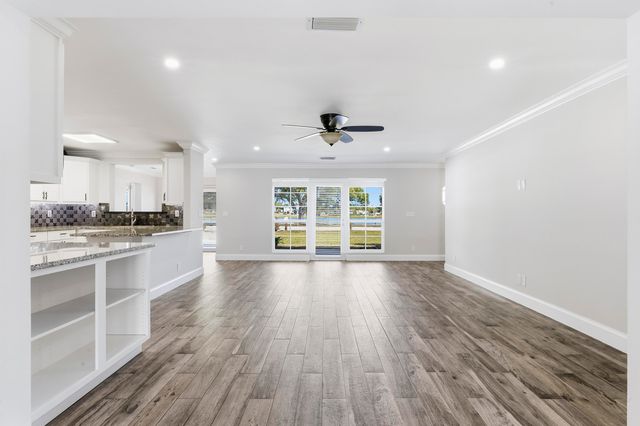 1814 Lake Osborne Drive, Lake Worth Beach, FL 33461