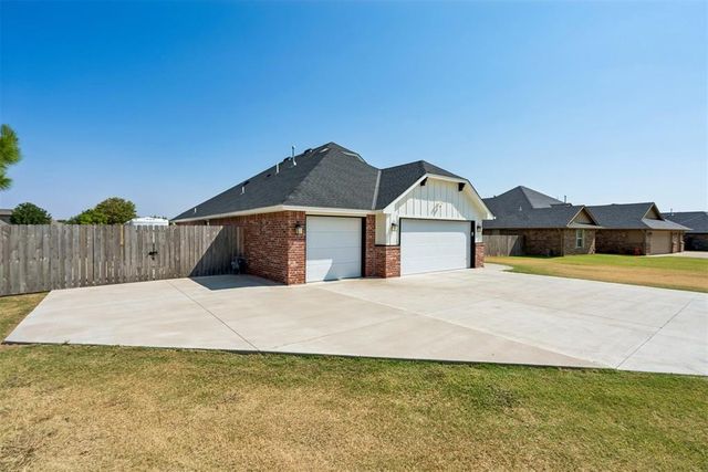 3785 NE Southridge Lane, Piedmont, OK 73078