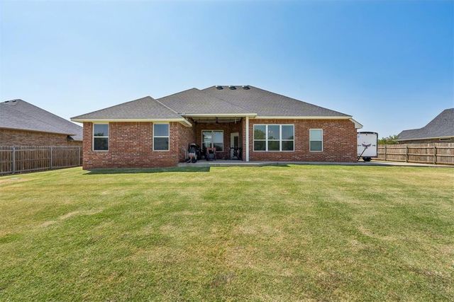 3785 NE Southridge Lane, Piedmont, OK 73078
