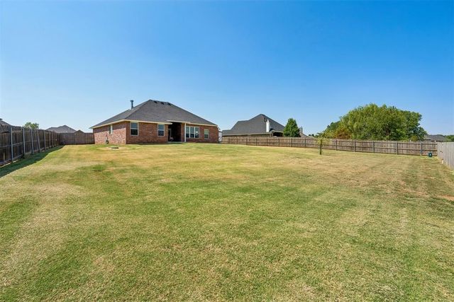 3785 NE Southridge Lane, Piedmont, OK 73078