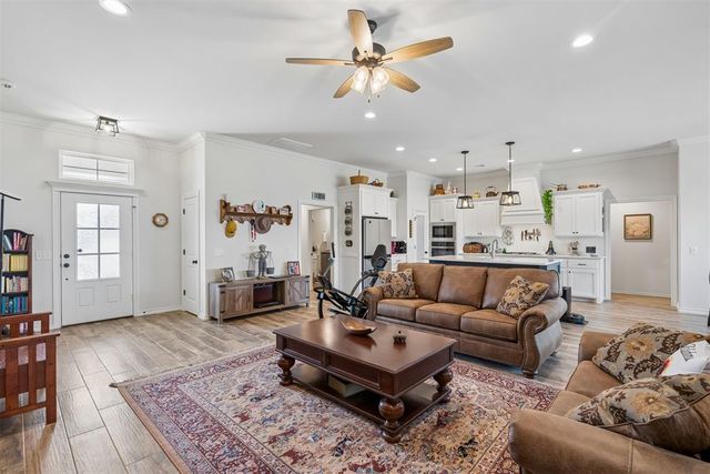 3785 NE Southridge Lane, Piedmont, OK 73078