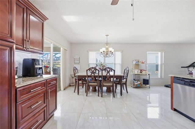 1123 EPSON OAKS WAY, Orlando, FL 32837