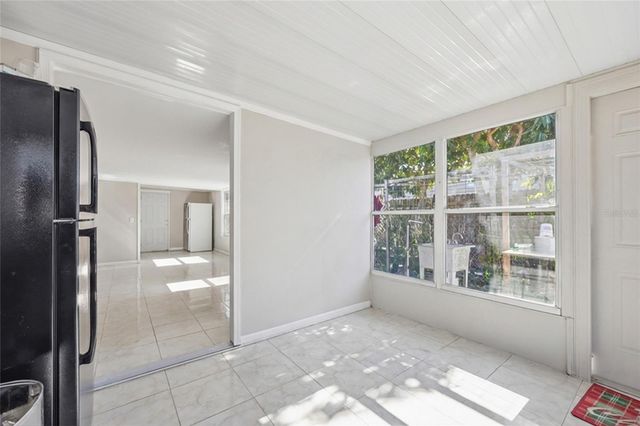 1123 EPSON OAKS WAY, Orlando, FL 32837