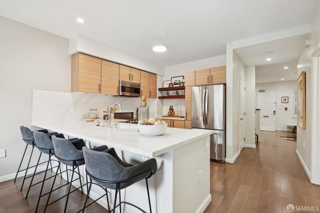 18 Vandewater Street, San Francisco, CA 94133