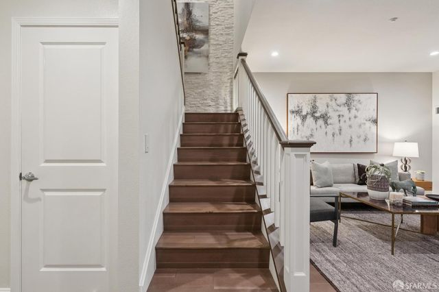 18 Vandewater Street, San Francisco, CA 94133