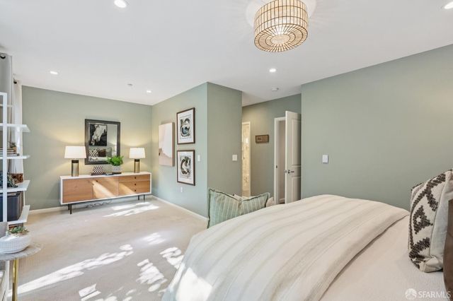 18 Vandewater Street, San Francisco, CA 94133