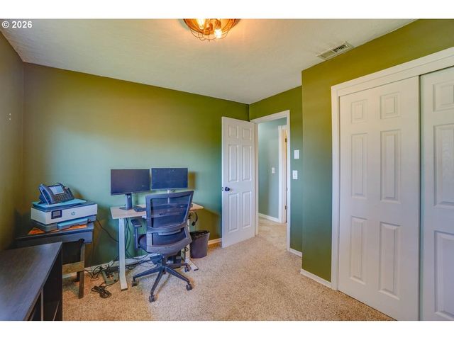 8914 Ne 59TH St, Vancouver, WA 98662