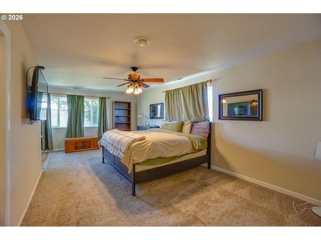 8914 Ne 59TH St, Vancouver, WA 98662