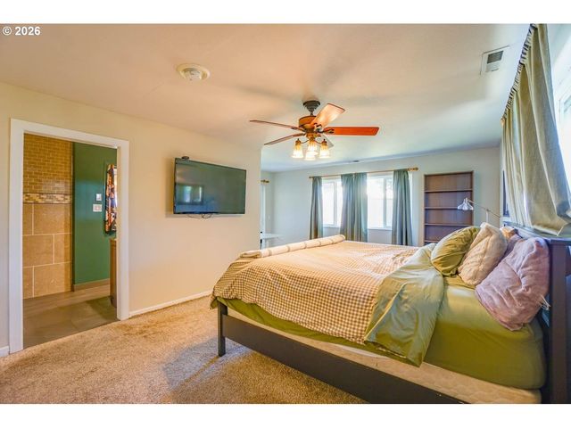 8914 Ne 59TH St, Vancouver, WA 98662