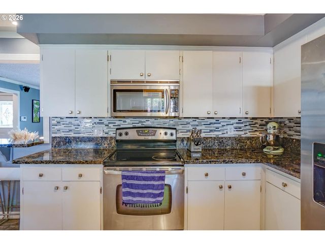 8914 Ne 59TH St, Vancouver, WA 98662