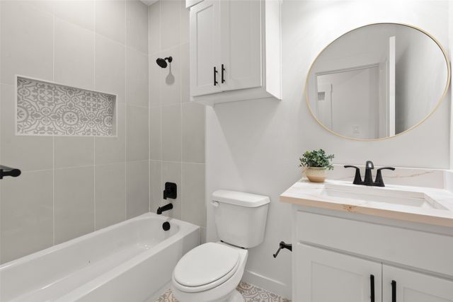 408 Matthew Street, Hillsboro, TX 76645