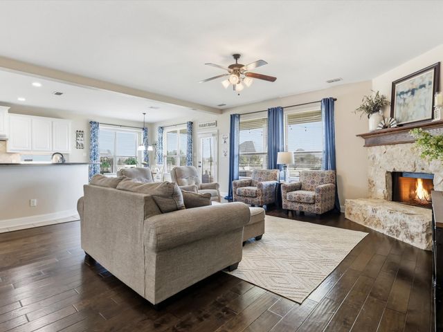 511 Highwater Crossing, Rockwall, TX 75032