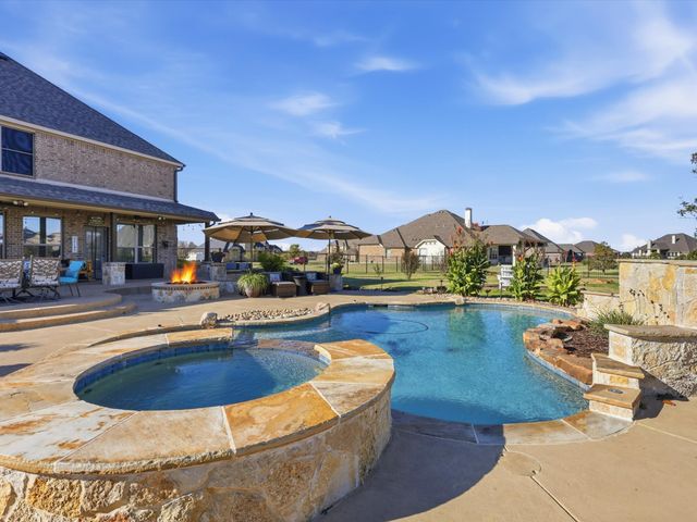 511 Highwater Crossing, Rockwall, TX 75032