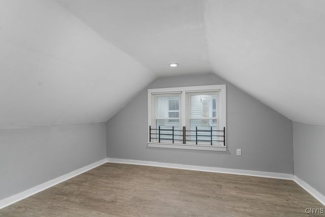 20 Gardner St, Whitestown, NY 13492