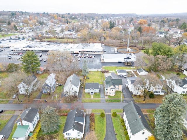 20 Gardner St, Whitestown, NY 13492