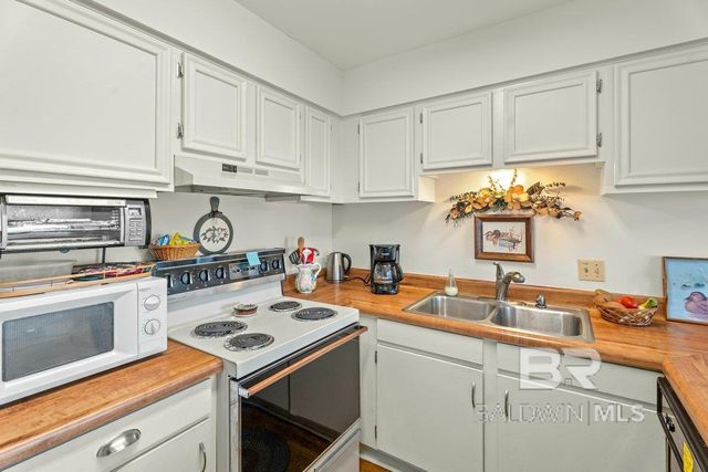 710 S Mobile Street 56, Fairhope, AL 36532