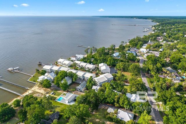 710 S Mobile Street 56, Fairhope, AL 36532