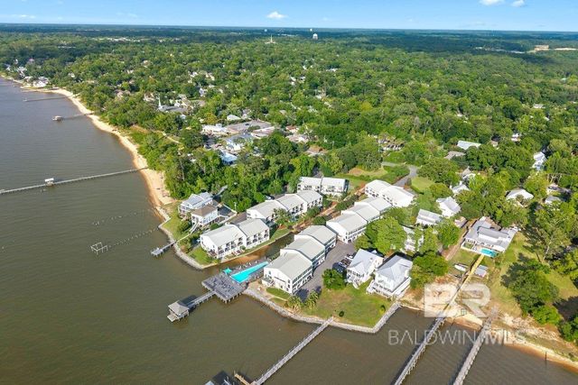 710 S Mobile Street 56, Fairhope, AL 36532